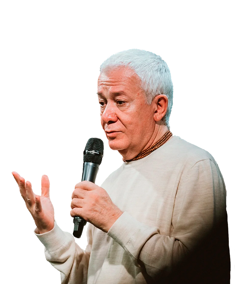 Александр Хакимов